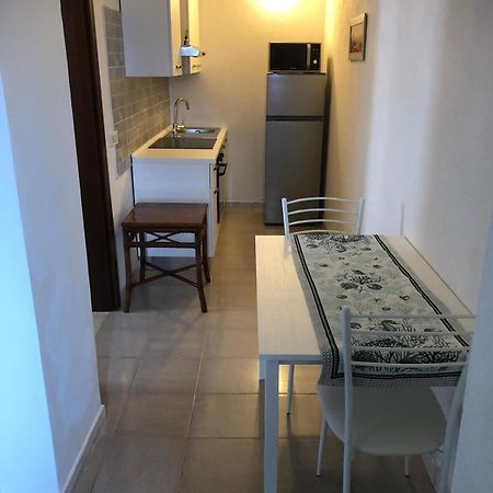 Green Apartment La Maddalena  Екстериор снимка